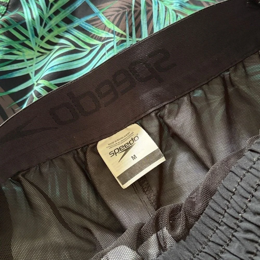 Speedo Men's Swim Shorts Size Medium Palm Leaf Black Blue Green Vacation Summer